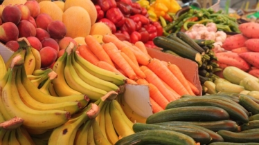 Street Market fruit and vegetables